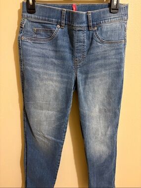 SPANX Blue Denim Waistband Jeans with Red Label